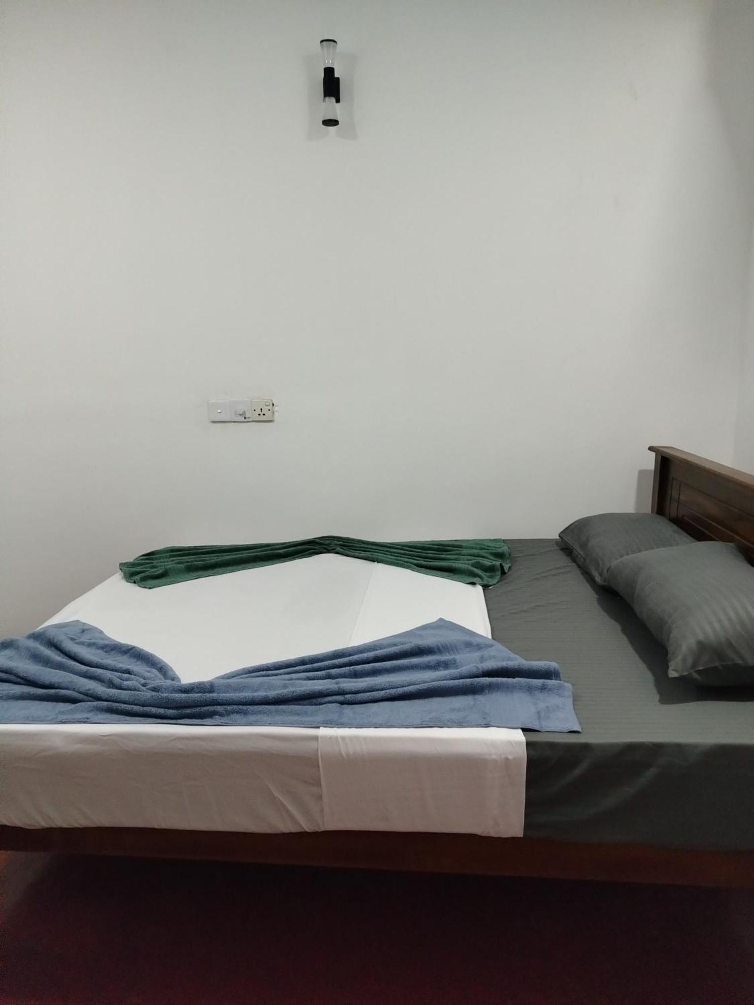 Ocean Oasis Restaurant And Rooms Trincomalee Εξωτερικό φωτογραφία
